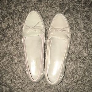 Women’s shoes size 7.5